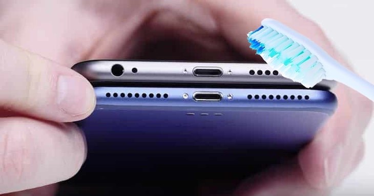 Hướng dẫn cách vệ sinh loa iPhone tại nhà đơn giản, an toàn